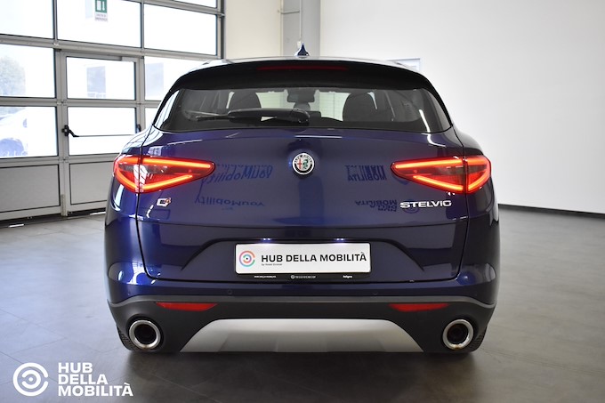 ALFA ROMEO Stelvio 2.2 Turbodiesel 190 CV AT8 Q4 Business